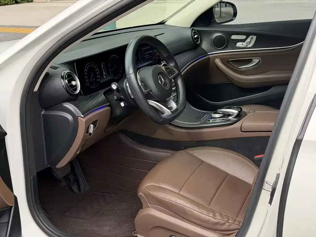 Mercedes-Benz E-Class 2018
