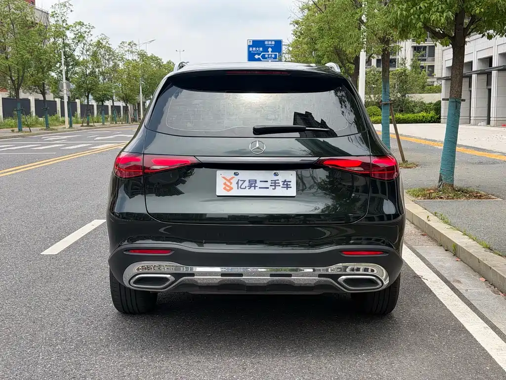 Mercedes-Benz GLC 2024
