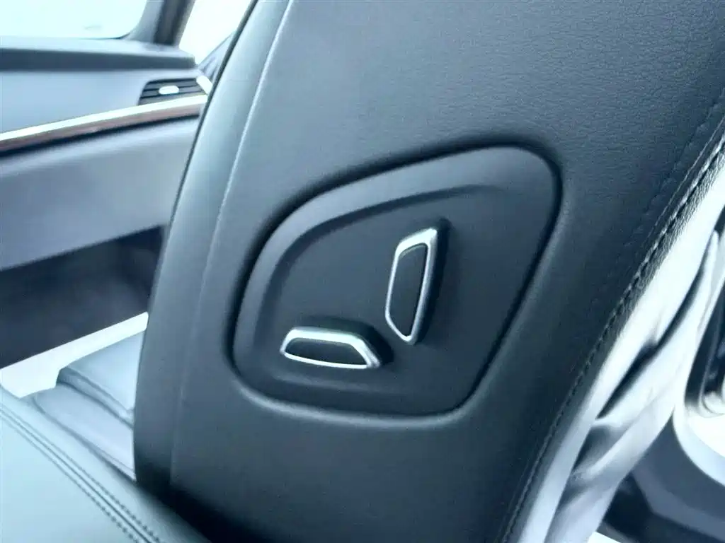 Cadillac CT6 2020 — фото 17