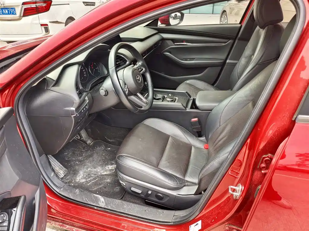 Mazda 3 Axela 2020