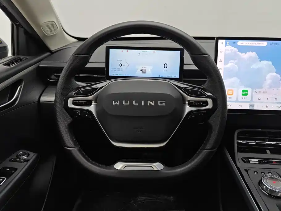 Wuling Starlight 2024 — фото 15