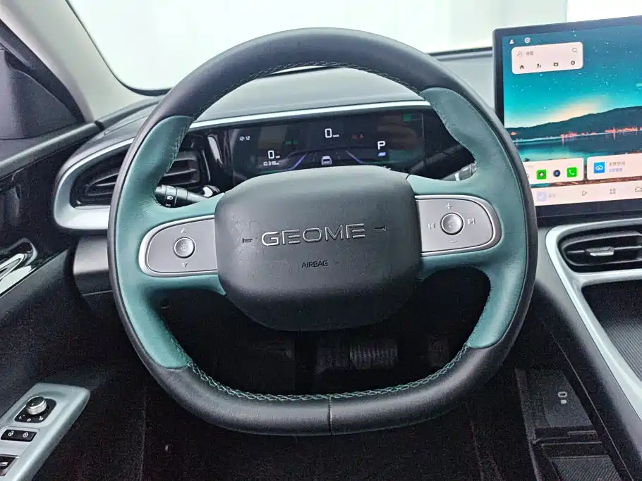 Geely Galaxy Starwish 2025 — фото 15