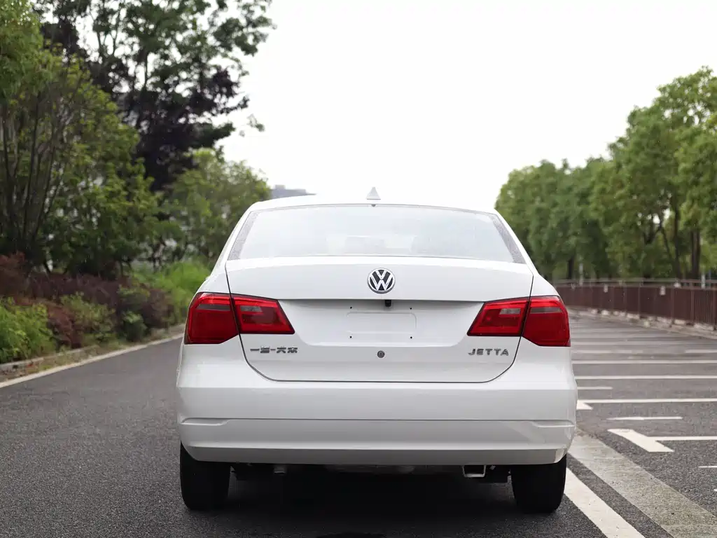 Volkswagen Jetta 2013