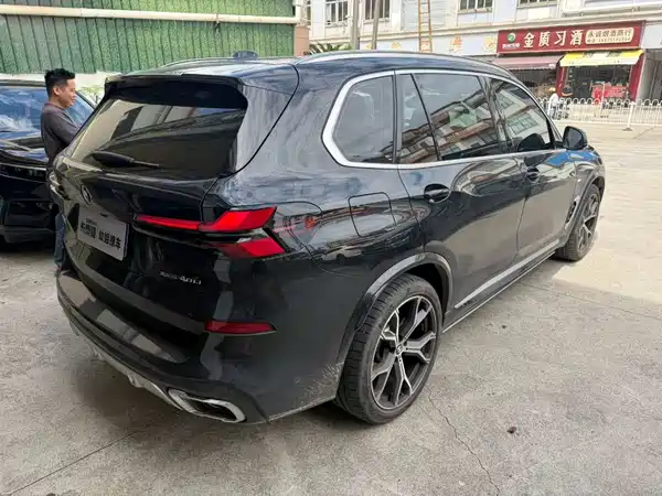 BMW X5 2024