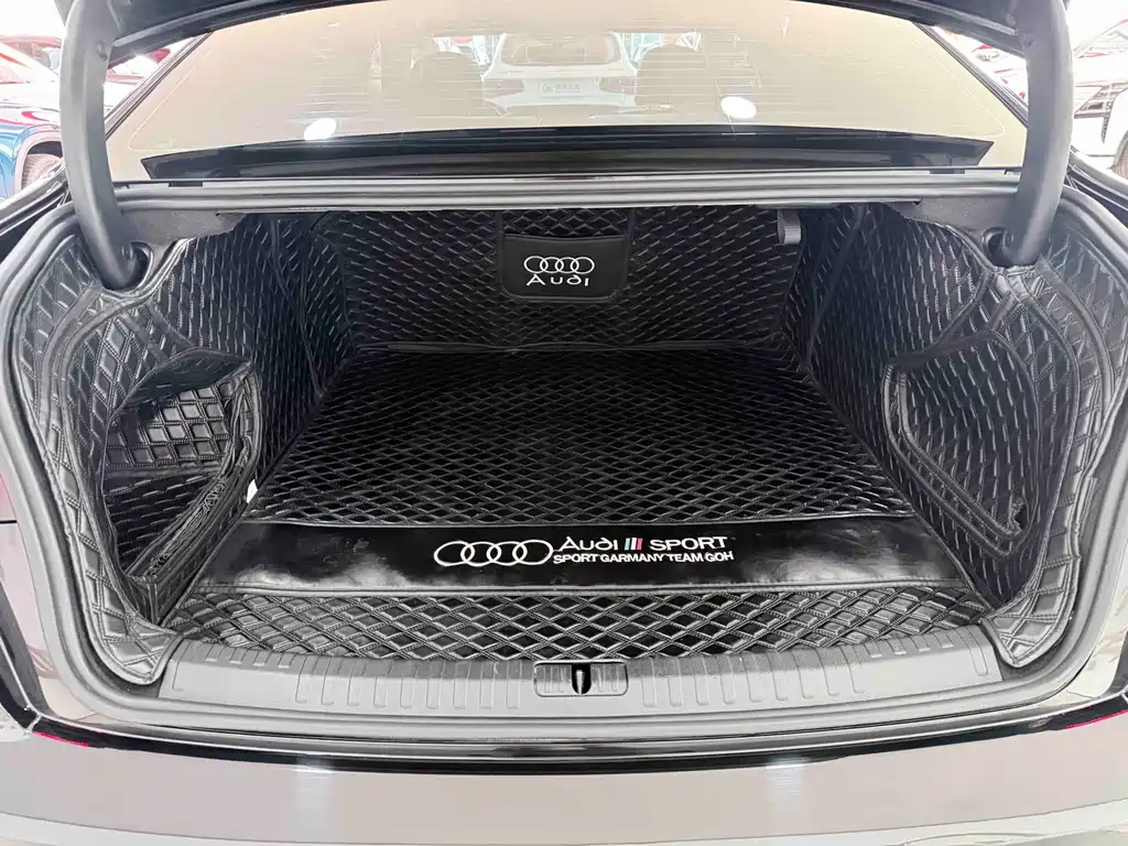 Audi A6L 2023 — фото 21