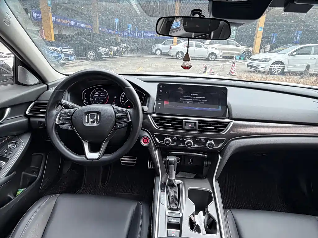 Honda Accord 2021 — фото 6