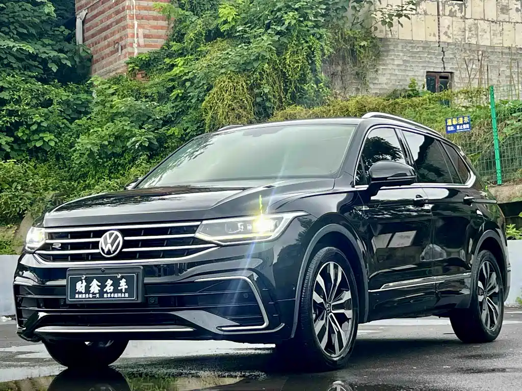 Volkswagen Tiguan L 2022