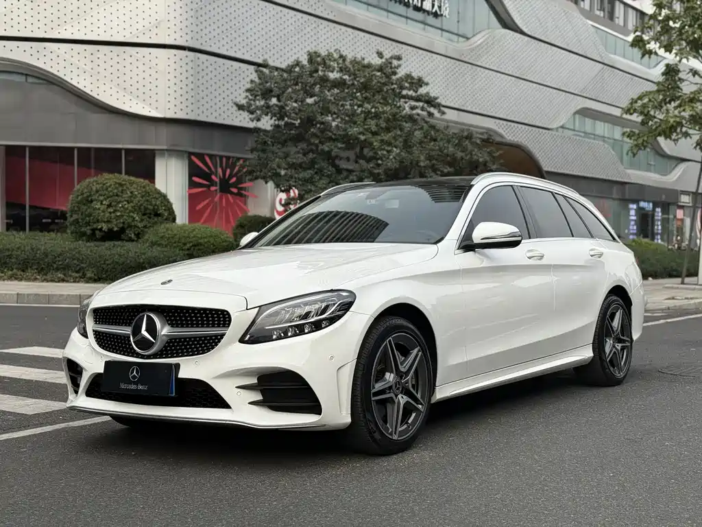 Mercedes-Benz C-Class 2020 — фото 1