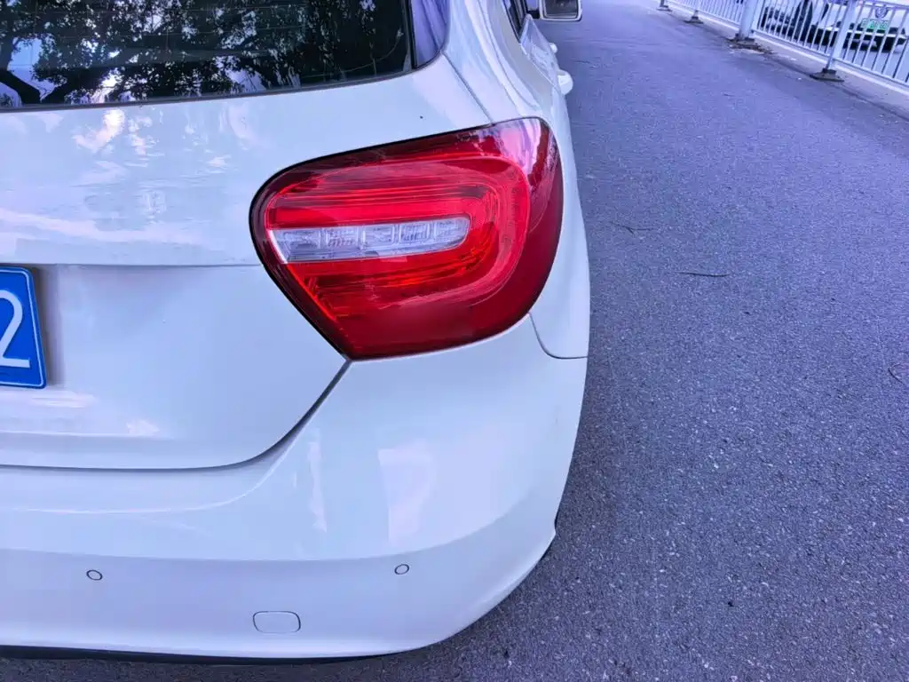 Mercedes-Benz A-Class 2015 — фото 8