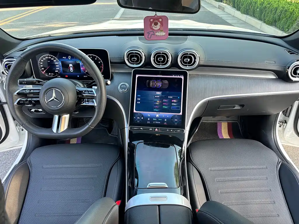 Mercedes-Benz C-Class 2023 — фото 31