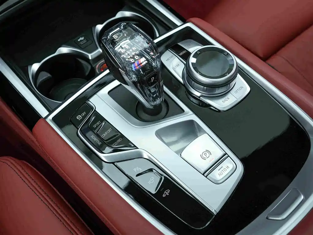 BMW 7 Series 2022 — фото 10