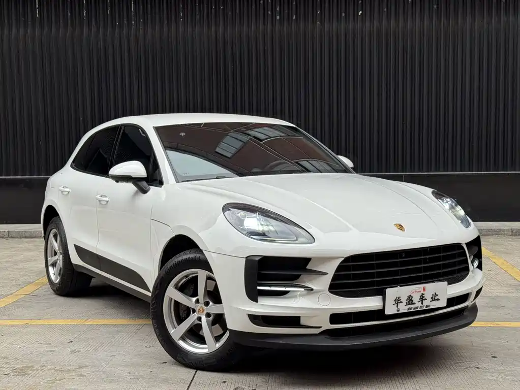 Porsche Macan 2020 — фото 3