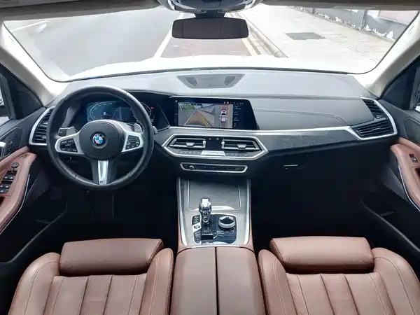 BMW X5 2022