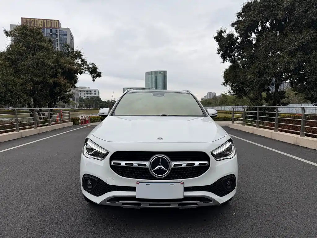 Mercedes-Benz GLA 2022 — фото 2