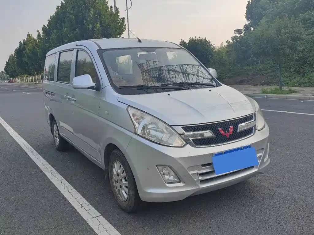 Wuling Rongguang V 2015 — фото 3