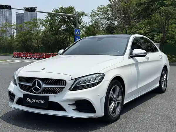 Mercedes-Benz C-Class 2021