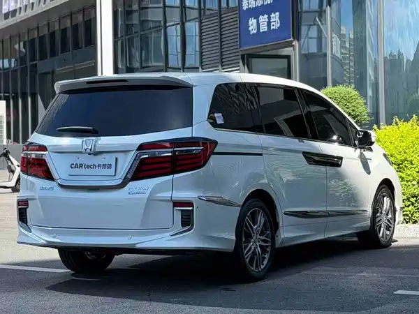 Honda Elysion 2021