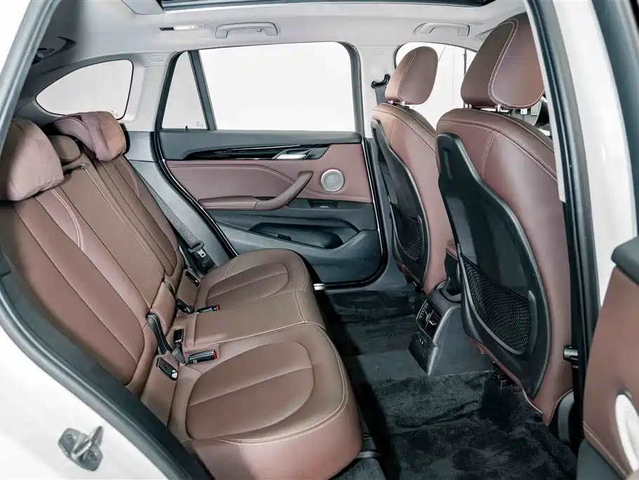 BMW X1 2022 — фото 20
