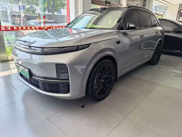Li Auto L7 2025