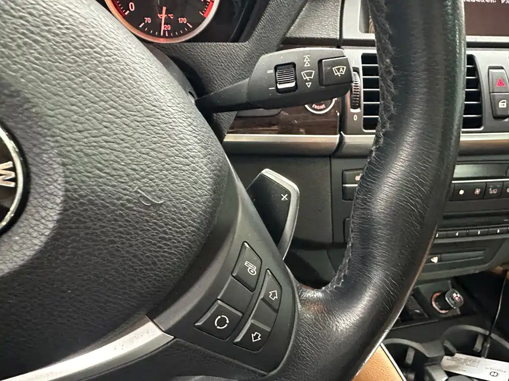 BMW X6 2013 — фото 14