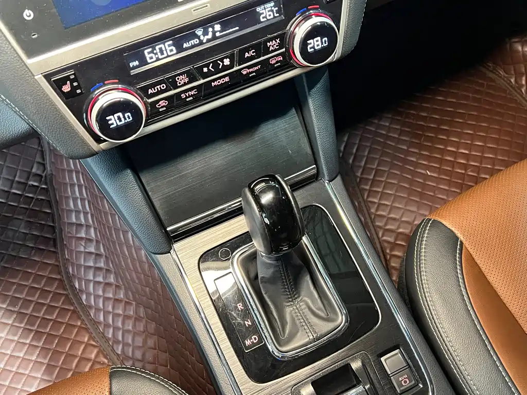 Subaru Outback 2020 — фото 15