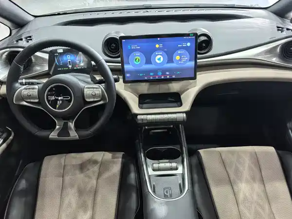 BYD Dolphin 2023