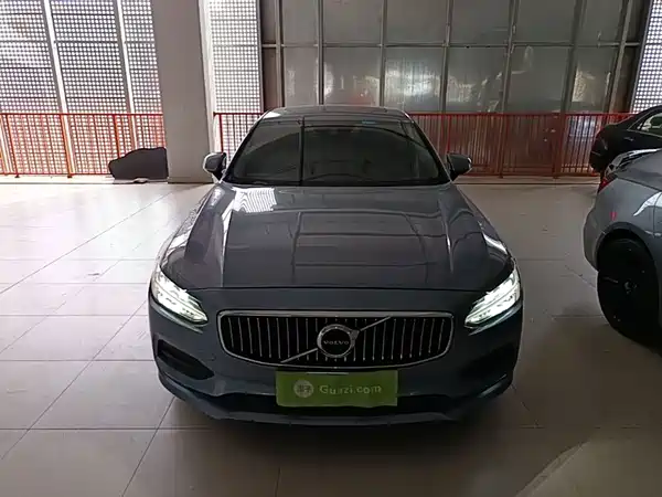 Volvo S90 2018