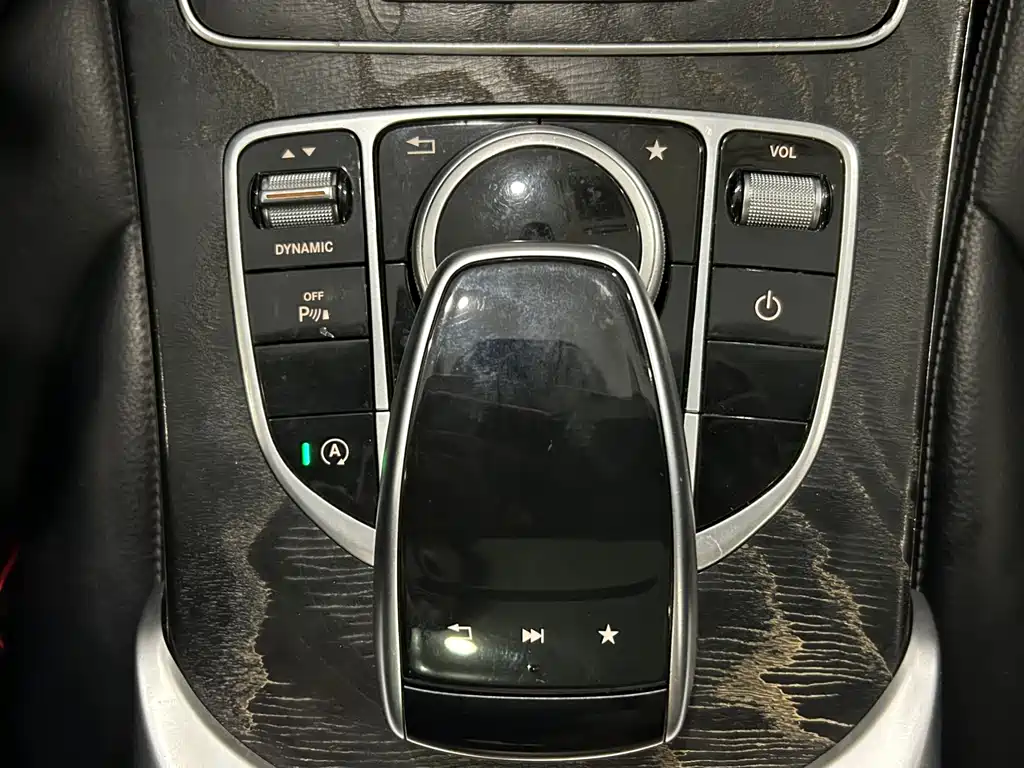Mercedes-Benz C-Class 2018 — фото 15