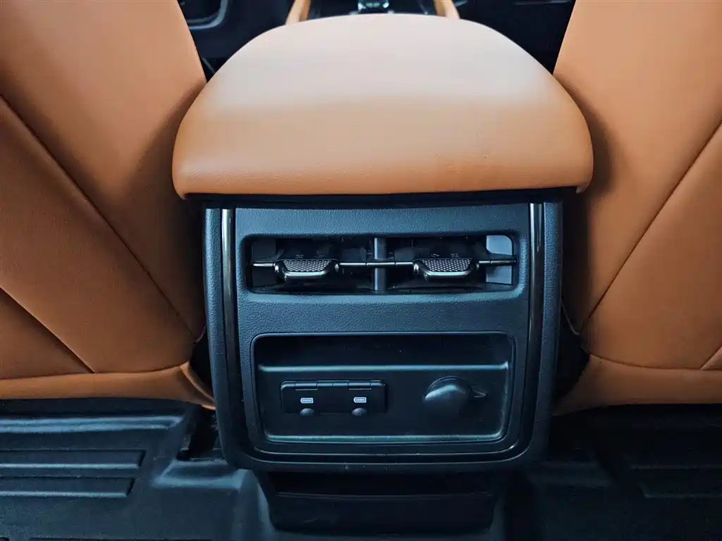 Haval H9 2025 — фото 15
