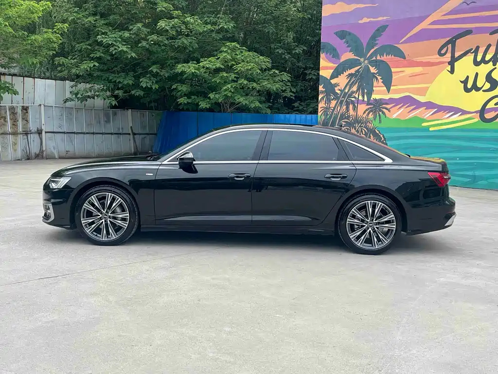 Audi A6L 2023 — фото 3