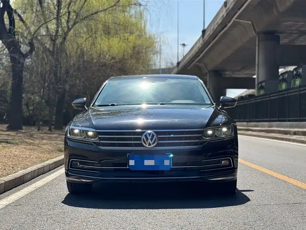 Volkswagen Phideon 2018 — фото 2