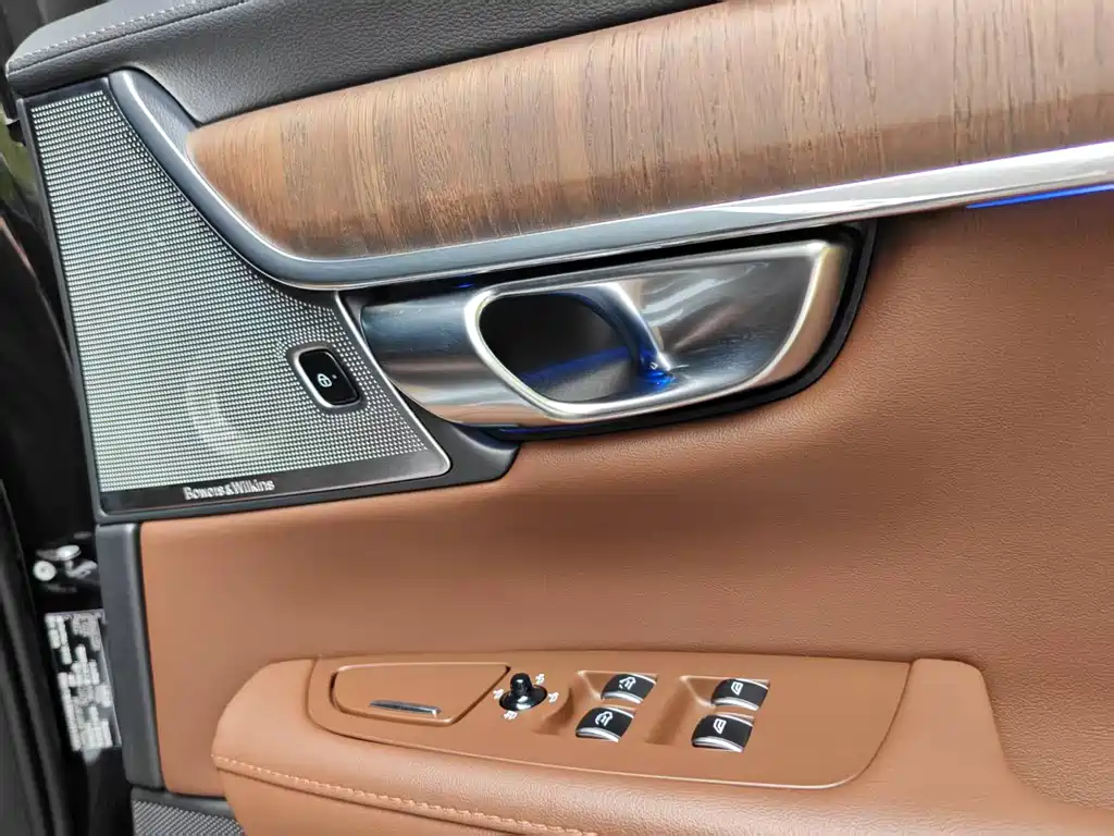 Volvo S90 2024 — фото 14
