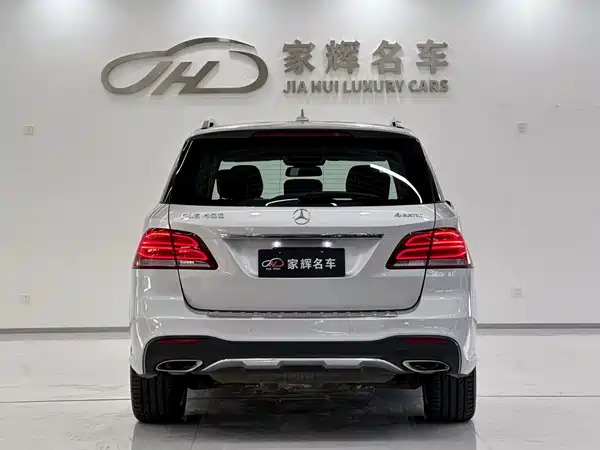 Mercedes-Benz GLE 2016