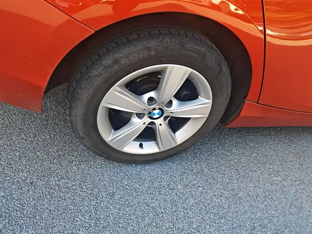 BMW 1 Series 2014 — фото 26