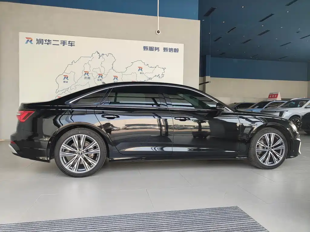 Audi A6L 2023
