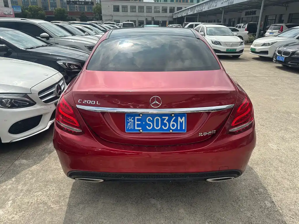 Mercedes-Benz C-Class 2018