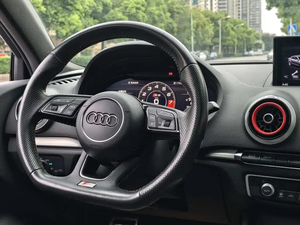 Audi S3 2017 — фото 9
