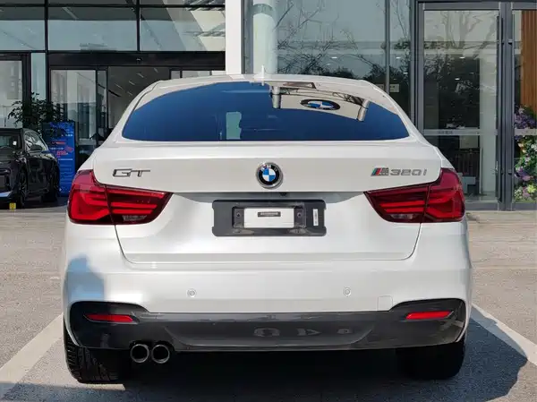 BMW 3 Series GT 2019