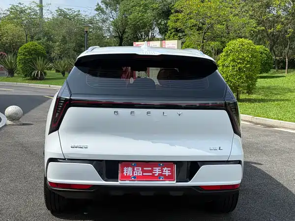 Geely Boyue L 2025