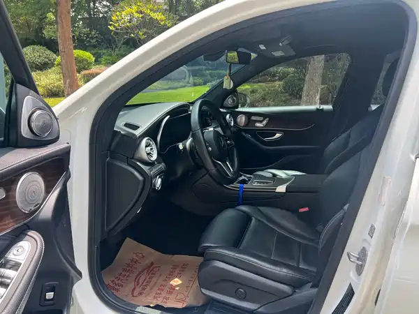 Mercedes-Benz GLC 2020