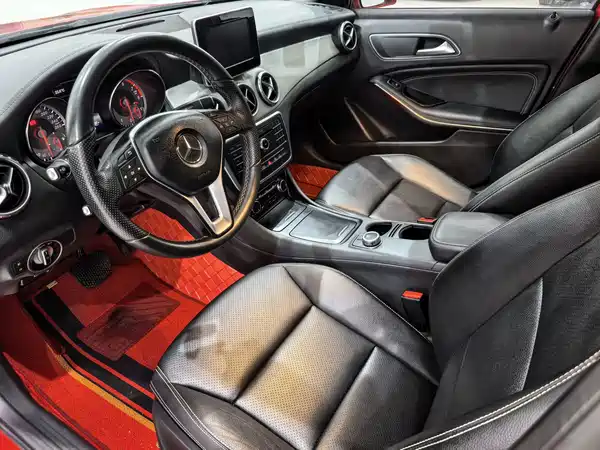 Mercedes-Benz GLA 2016