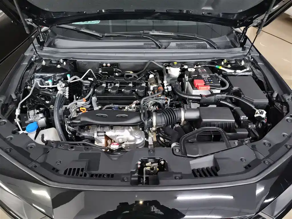 Honda Accord 2024 — фото 10
