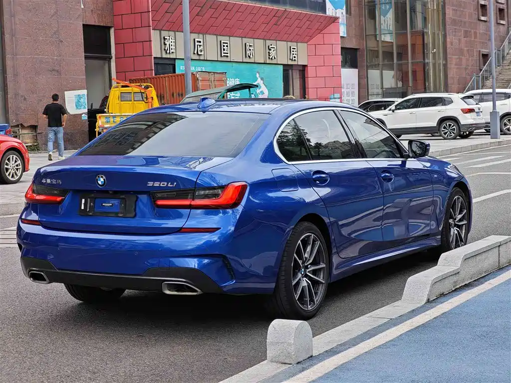 BMW 3 Series 2020 — фото 12