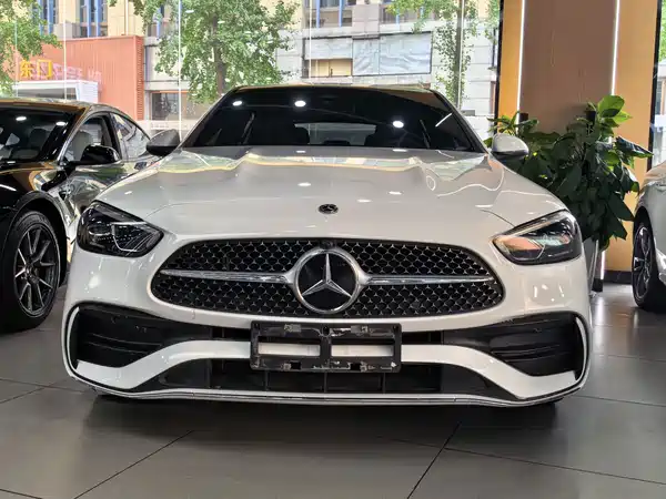 Mercedes-Benz C-Class 2022