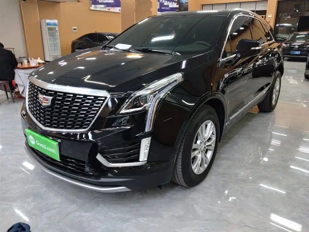 Cadillac XT5 2023 — фото 1