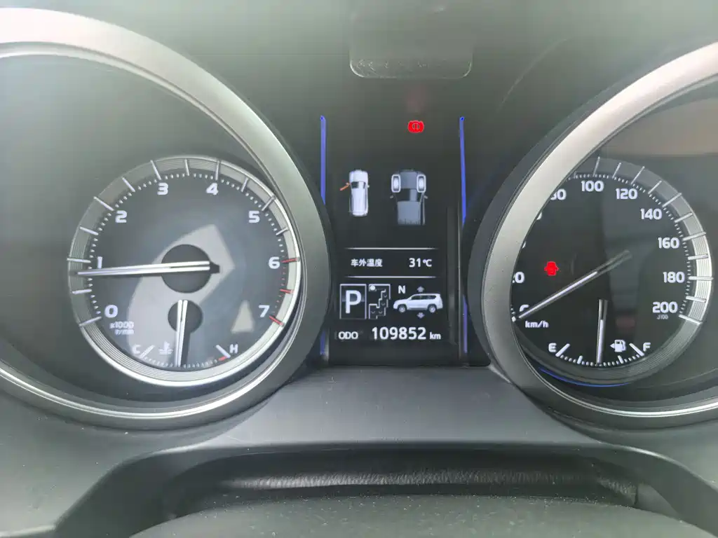 Toyota Prado 2015