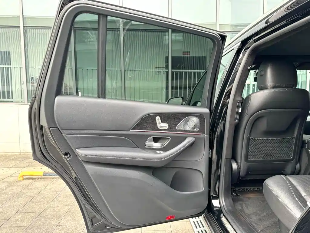 Mercedes-Benz GLS 2025 — фото 9