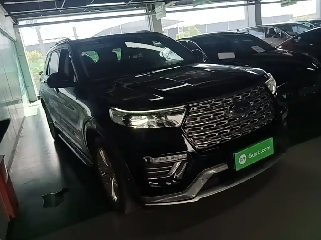 Ford Explorer 2021 — фото 4