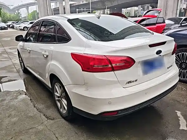 Ford Focus 2015