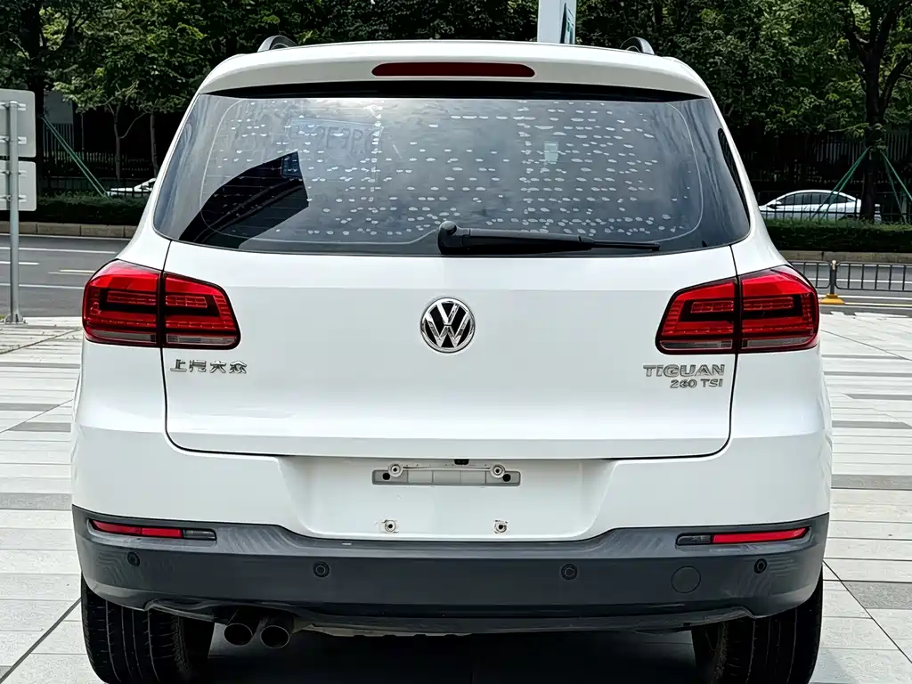 Volkswagen Tiguan 2018 — фото 26